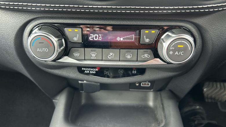 Nissan Juke 1.0 DiG-T 114 Tekna 5dr DCT Petrol Hatchback